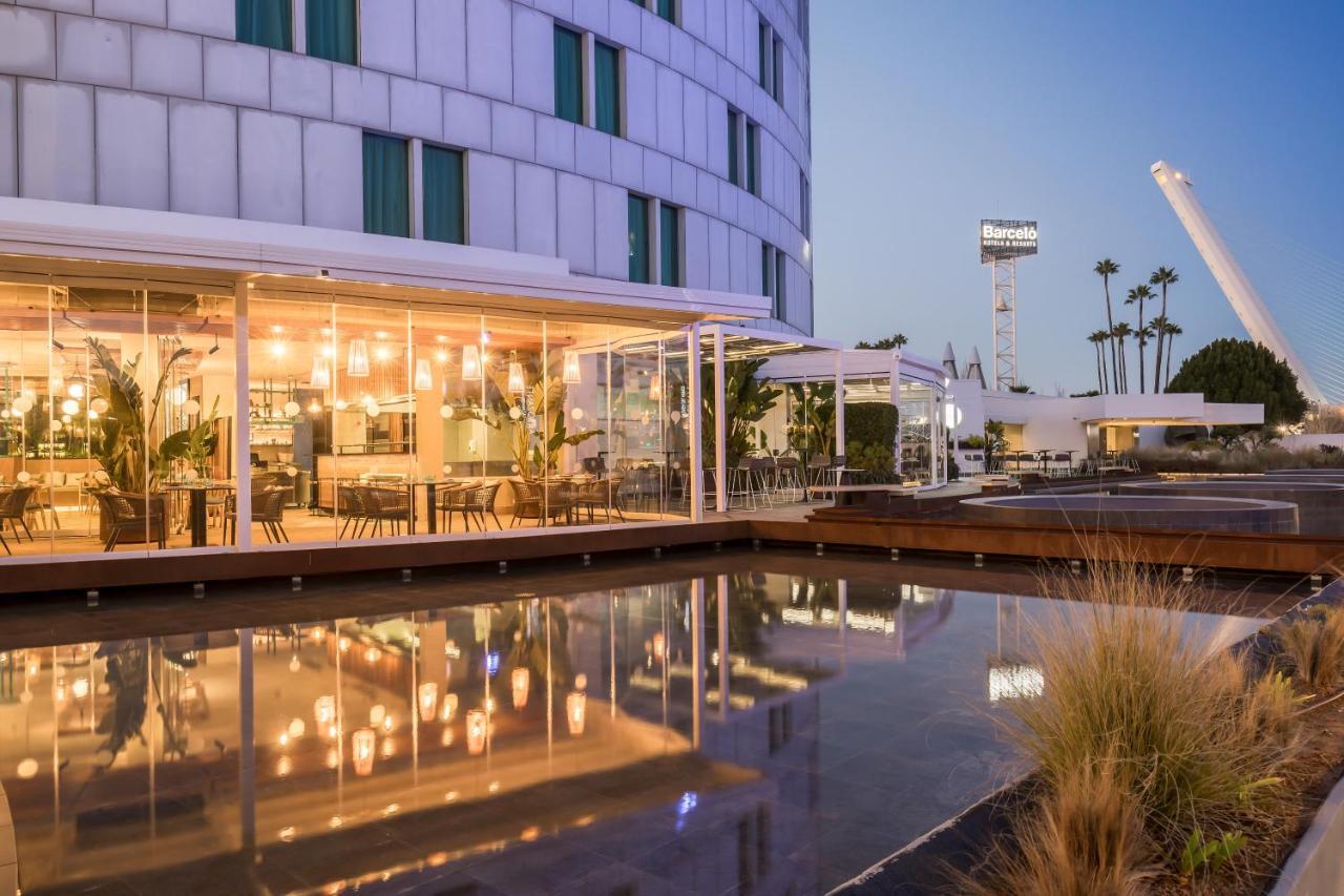 Barcelo Renacimiento Hotel